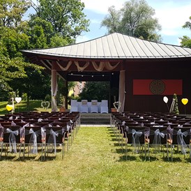 Hochzeit: Hochzeit im Pavillon  - Falkensteiner Hotel & Asia SPA Leoben