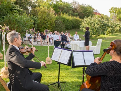 Matrimonio - Großwilfersdorf - Hochzeit und Musik in Retters Garten - Retter Bio-Natur-Resort****s