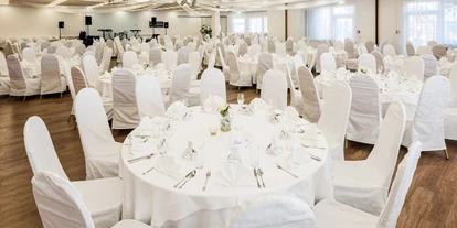 Hochzeit - Parkplatz: Busparkplatz - Passail - NOVAPARK Flugzeughotel Graz