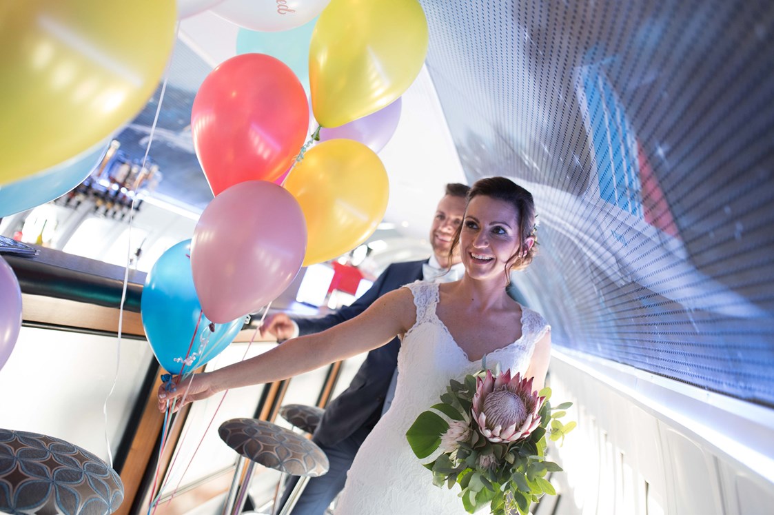 Hochzeit: NOVAPARK Flugzeughotel Graz