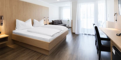 Hochzeit - Parkplatz: Busparkplatz - Passail - First Class Doppelzimmer - NOVAPARK Flugzeughotel Graz