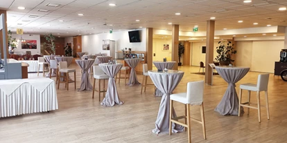 Hochzeit - Parkplatz: Busparkplatz - Passail - NOVAPARK Flugzeughotel Graz