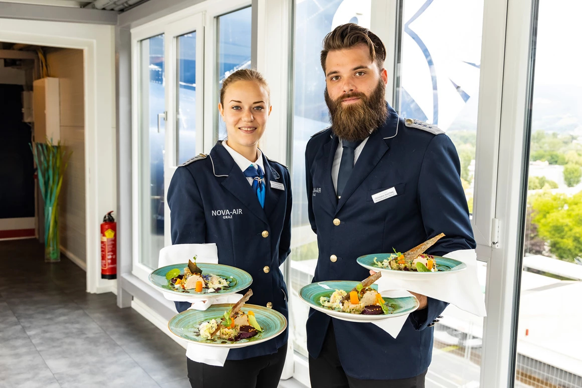 Hochzeitslocation: NOVAPARK Flugzeughotel Graz