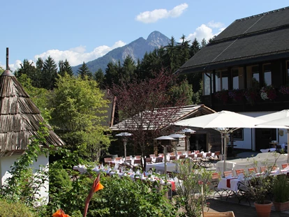 Hochzeit - Bezirk Villach - Hochzeitsfeier am Dorfplatz, Naturel Hoteldorf SCHÖNLEITN, bis zu 150 Personen - Naturel Hotels & Resorts, Dorf SCHÖNLEITN & Dorf SEELEITN