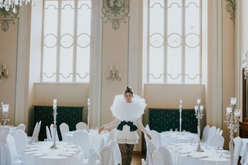 Hochzeit: Barocksaal - der festliche Saal - St. Peter Stiftskulinarium