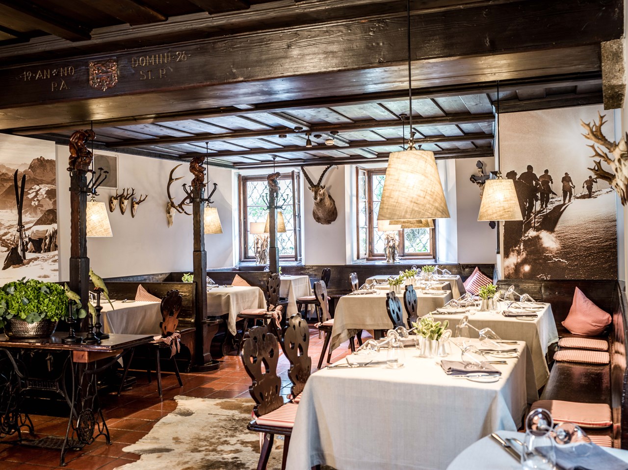 St. Peter Stiftskulinarium  Informations sur les salles de bal La chambre de Pierre