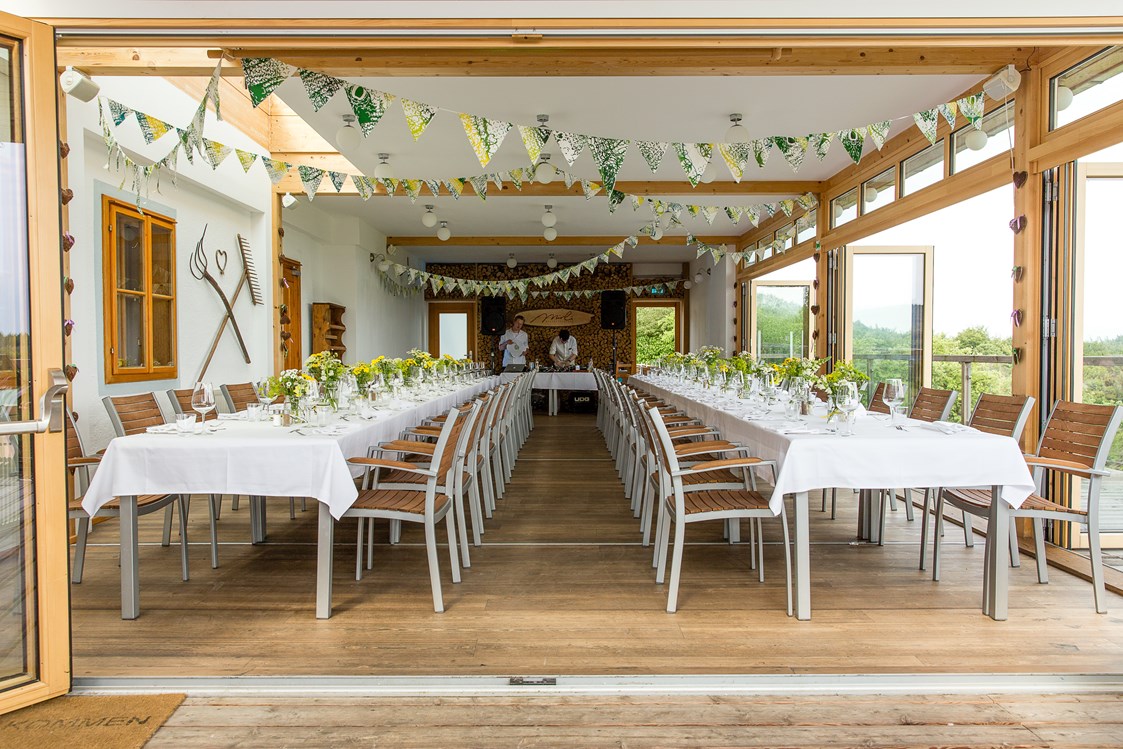 Hochzeit: Der Festsaal des Mirli in Niederösterreich bietet Platz für bis zu 100 Hochzeitsgäste. - Mirli