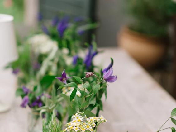 Hochzeit: Heiraten im Weingut Zimmermann in Klosterneuburg.
Foto © belleandsass.com - Weingut Zimmermann