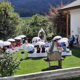 Hochzeit: Freie Hochzeit im Garten - Stadl/Hotel/Restaurant Alte Goste