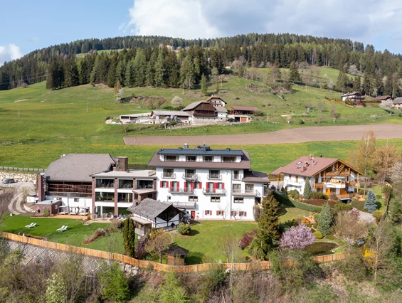 Hochzeit: Vogelperspektive mit Garten - Stadl/Hotel/Restaurant Alte Goste