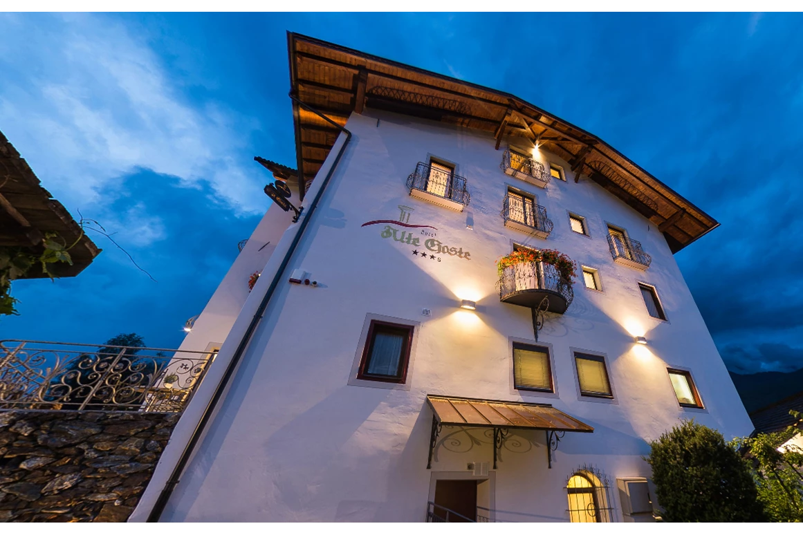Hochzeit: Aussenansicht - Stadl/Hotel/Restaurant Alte Goste