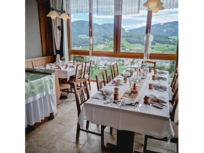 Hochzeit - Parkplatz: Busparkplatz - Passail - Lindenberg Stub'n