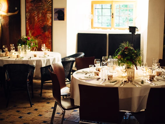 Hochzeit: Ausreichend Platz für Ihre Veranstaltung.
Foto © www.kalinkaphoto.at - Schüttkasten von Primmersdorf