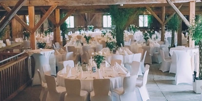 Matrimonio - Mondsee - Der Feststadl vom Schloss Stauff für eure Hochzeit. - Schloss Stauff