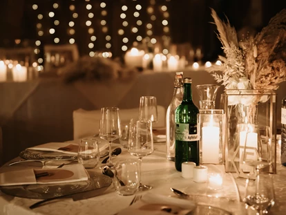 Wedding - Neufelden - Beispiel für unser inkludiertes Tischgedeck - Stadlerhof Wilhering