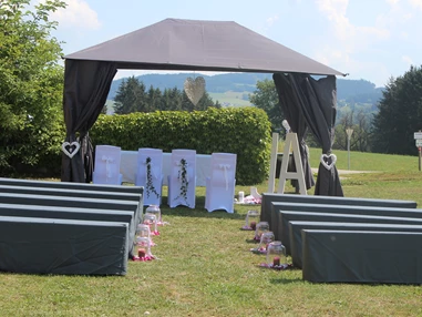 Hochzeitslocation: Mostschänke Grüner