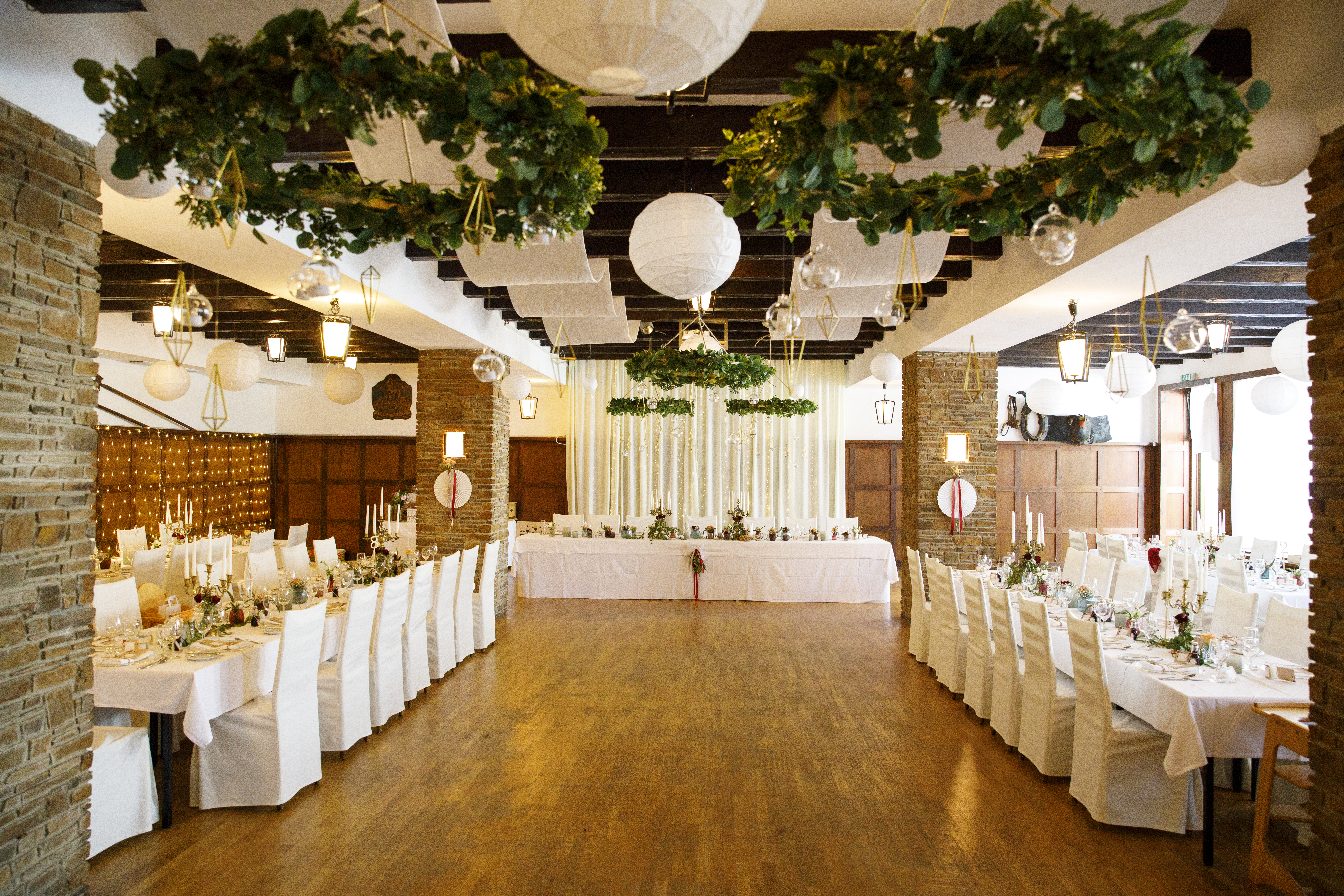 Schloss Ottenstein Information about the banquet halls Knights Hall