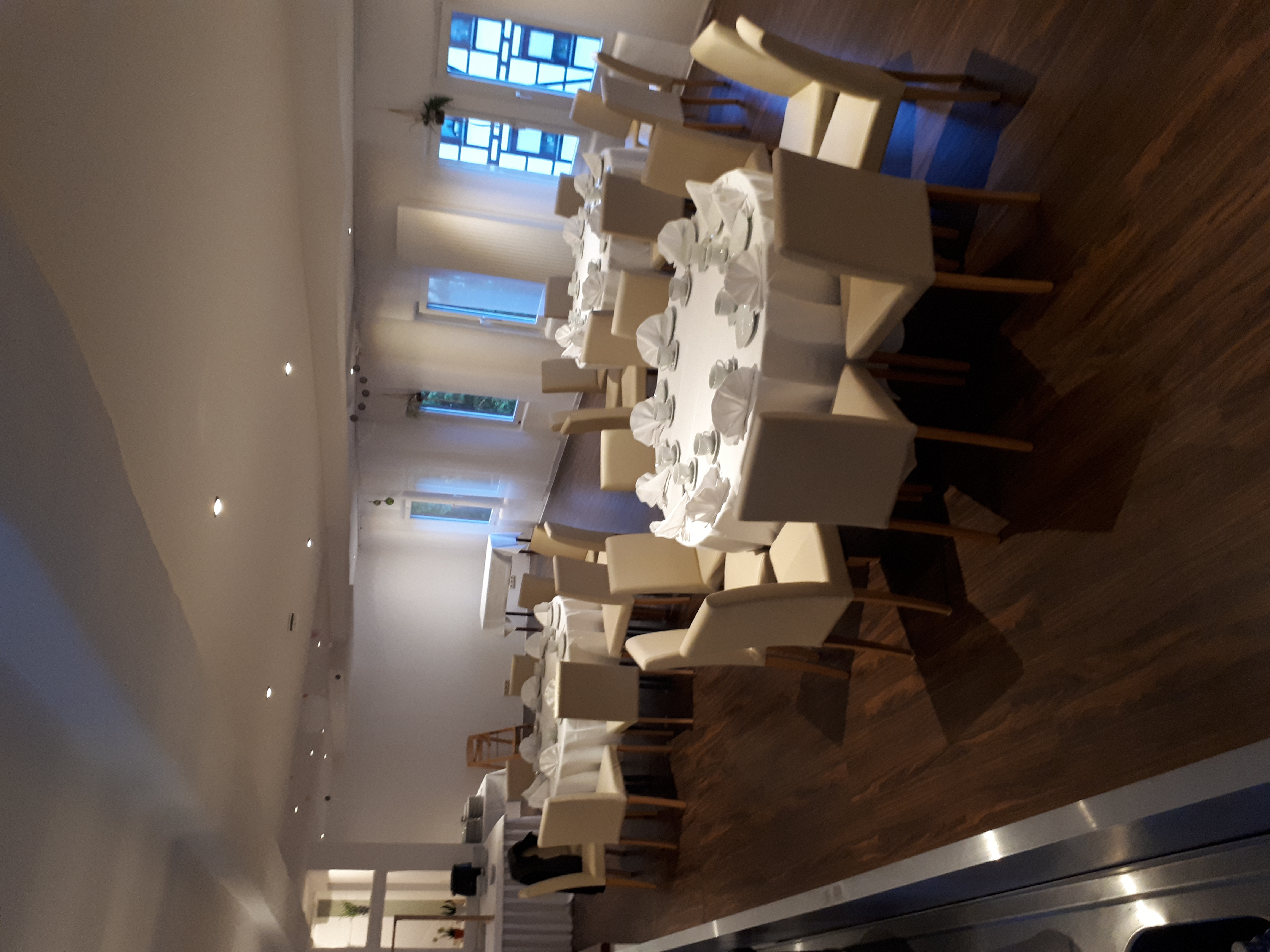 Thüringer Hochzeitspavillon - Zum Wiesengrund Information about the banquet halls ballroom