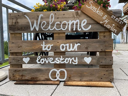 Hochzeit - Bezirk Schwaz - "Eingang" zur Trauung auf der Terrasse - Berghotel Gerlosstein