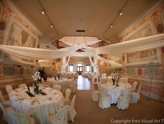 Hochzeit: Schloss Zemono, Pri Lojzetu, Slowenien