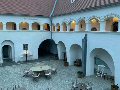Wedding - Pottenbrunn - Innenhof - vierzigerhof