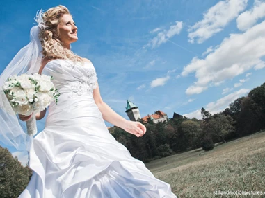 Hochzeitslocation: Heiraten im Schloss Smolenice in der Slowakei.
Foto © stillandmotionpictures.com - Schloss Smolenice