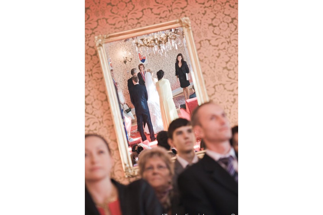 Hochzeit: Heiraten im Schloss Smolenice in der Slowakei.
Foto © stillandmotionpictures.com - Schloss Smolenice