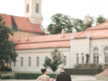 Hochzeit: Hotel CHÂTEAU BÉLA - eine ganz besondere Hochzeitslocation in der Slowakei.
Foto © stillandmotionpictures.com - Hotel CHÂTEAU BÉLA