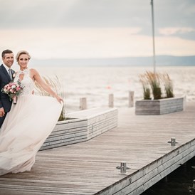 Hochzeit: Der Bootsanlegesteg lädt für unvergessliche Hochzeitsfotos. - das Fritz am See