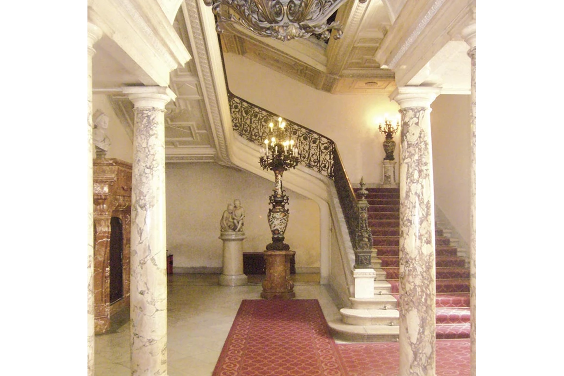 Hochzeit: Ein Blick auf das Stiegenhaus des Palais Pallavicini. - Palais Pallavicini