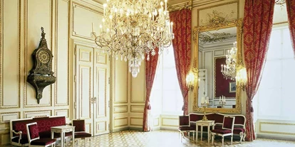 Matrimonio - Gumpoldskirchen - Der Uhrensalon des Palais Pallavicini, 1010 Wien. - Palais Pallavicini