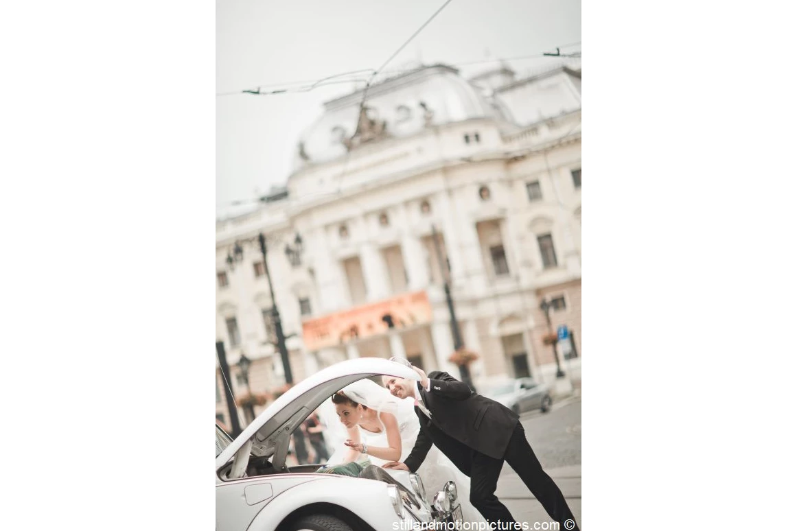 Hochzeitslocation: Feiern Sie Ihre Hochzeit im Restaurant Hrad und genießen Sie die Altstadt von Bratislava, Slowakei.
Foto © stillandmotionpictures.com - REŠTAURÁCIA HRAD