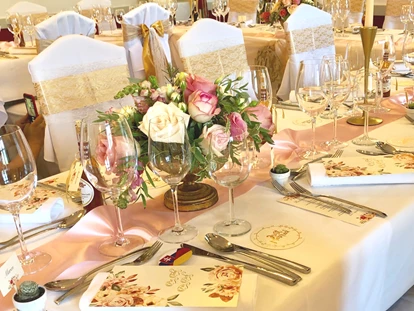 Mariage - Wiener Alpen - kleiner Saal - Hochzeitsschloss Gloggnitz