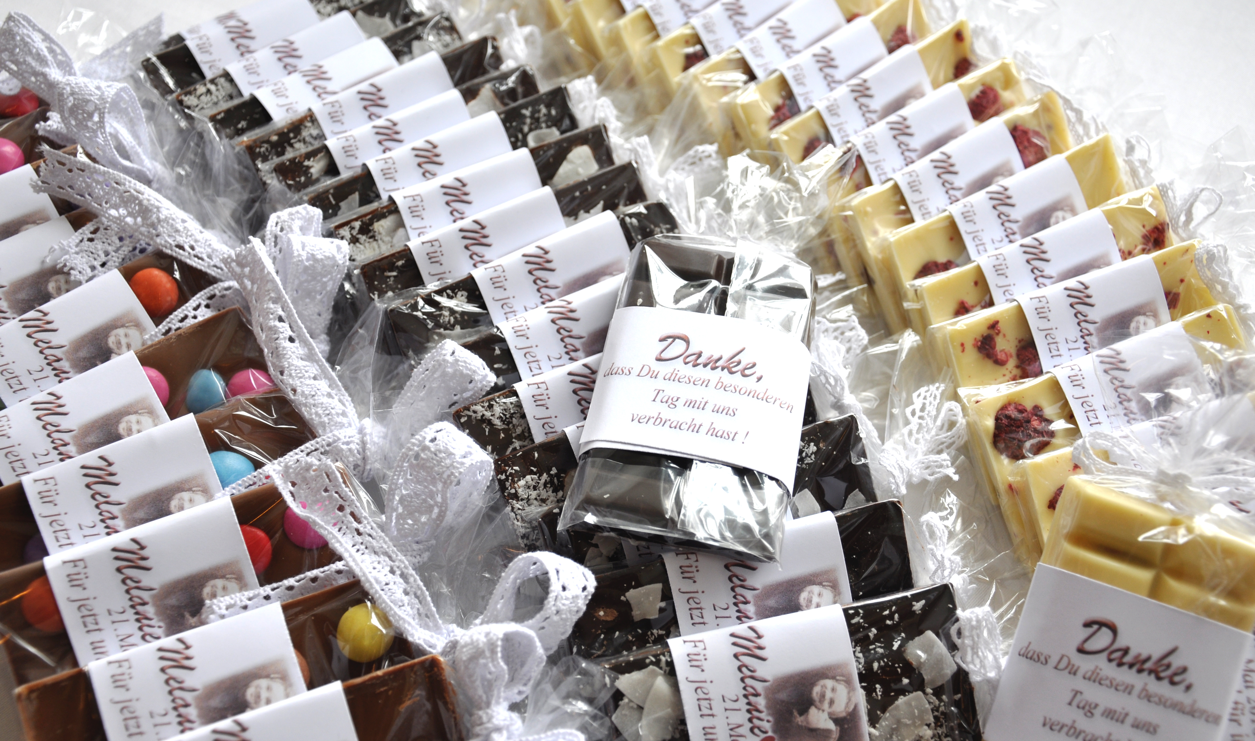 Hochzeit: individuelle, handgeschöpfte Schokoladen - Hochzeitsschloss Gloggnitz