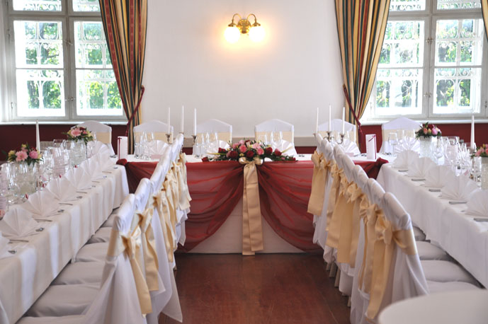 Hochzeit: Restaurant - Hochzeitsschloss Gloggnitz