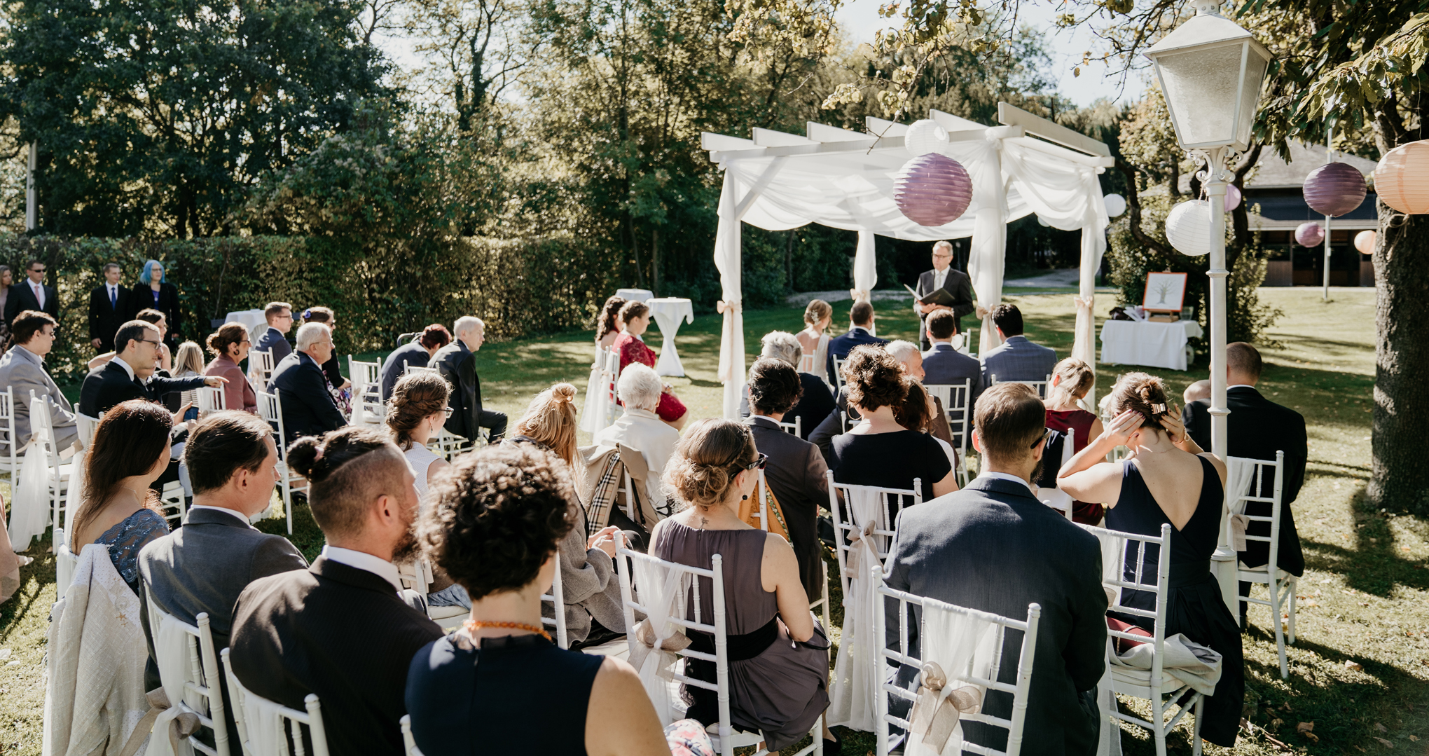 Hochzeitsschloss Gloggnitz Information about the banquet halls park