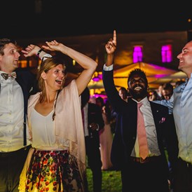 Hochzeit: Party im Schlossgarten  - Schloss Maria Loretto am Wörthersee