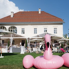 Hochzeit: Beachparty am Sonntag  - Schloss Maria Loretto am Wörthersee