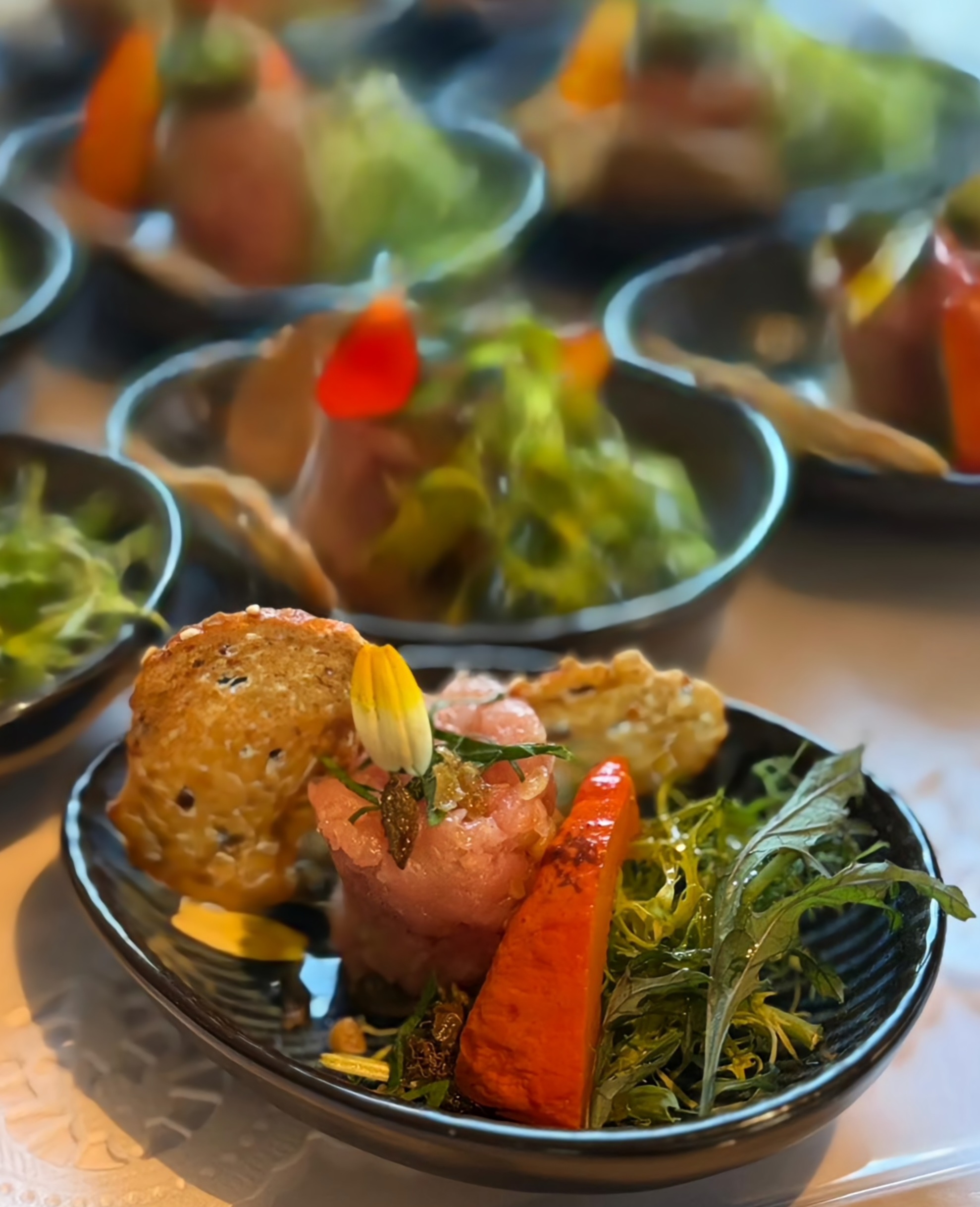 Hochzeitslocation: Tartar vom Kärnten Rose Kalb mit LImettenvinaigrette  - Schloss Maria Loretto am Wörthersee