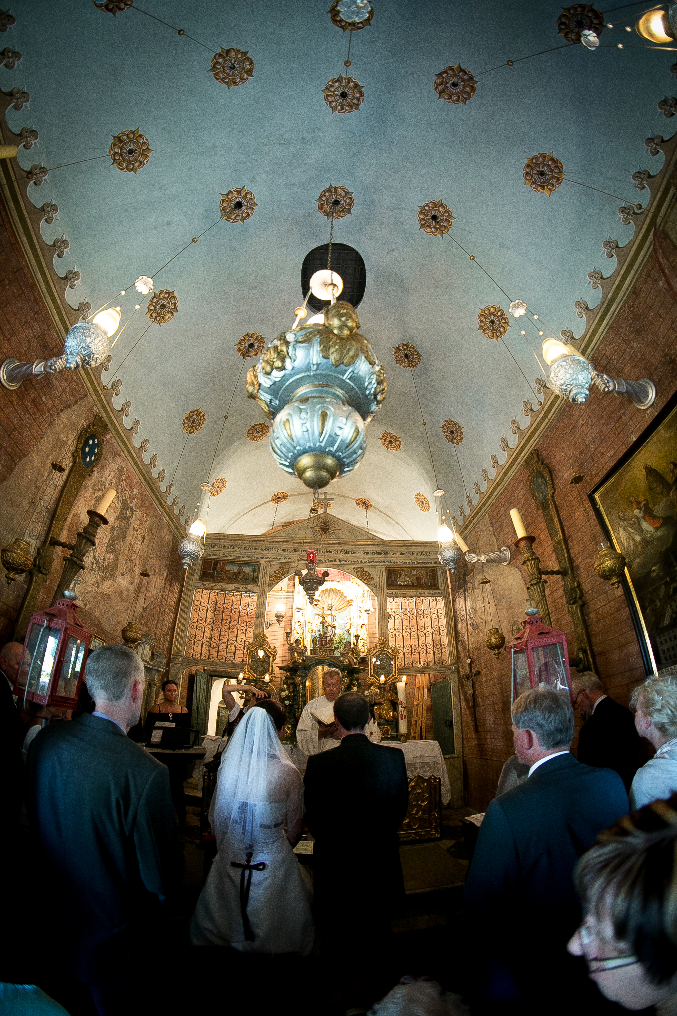Schloss Maria Loretto am Wörthersee Informazioni sulle sale da ballo La cappella del Castello Maria Loretto dall'interno