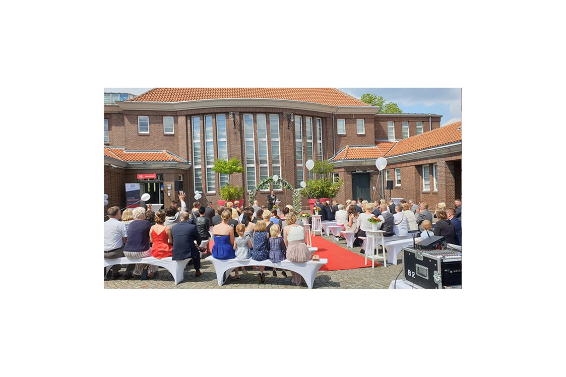 Hochzeit: Alte Lohnhalle Wattenscheid - Freie Trauung - Alte Lohnhalle Wattenscheid