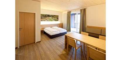 Wedding - Viehdorf - Zimmerbeispiel (Doppelzimmer, 30 m2) - Burg Kreuzen