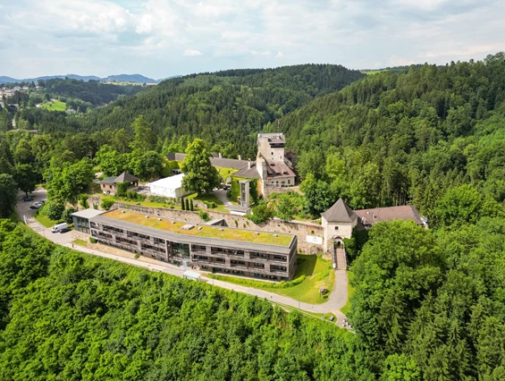 Hochzeit: Burganlage - Burg Kreuzen