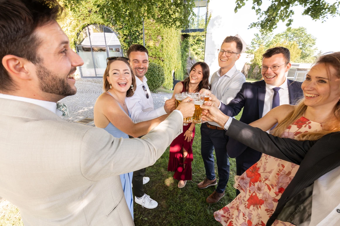 Hochzeit: Empfang - Burg Kreuzen
