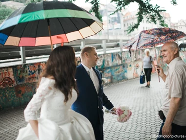 Hochzeitslocation: Heiraten im River's Club dem Clubschiff auf der Donau, Bratislava.
Foto © stillandmotionpictures.com - River's Club