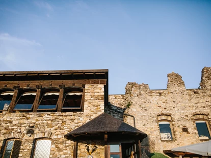 Hochzeit - Bezirk Villach - Blick auf die Burg Landskron. - Burg Landskron